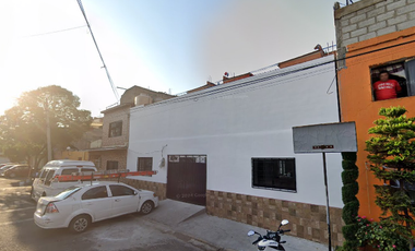 Se vende casa en Vasco de Quiroga, Gustavo A Madero CDMX, ¡Compra directamente con el banco, no se aceptan créditos!