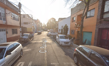 Se vende casa en Vasco de Quiroga, Gustavo A Madero CDMX, ¡Compra directamente con el banco, no se aceptan créditos!