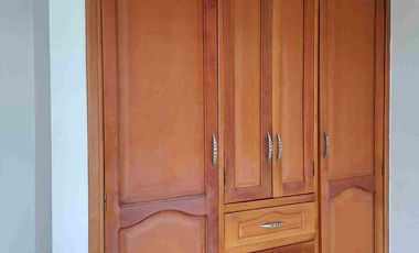 Se vende casa unifamiliar de 2 pisos