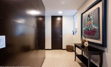 Elegante departamento en venta Frente al Mar en Planta Baja en Peninsula Vallarta – 3 Recámaras, Vistas Panorámicas