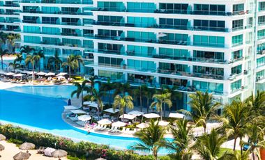 Elegante departamento en venta Frente al Mar en Planta Baja en Peninsula Vallarta – 3 Recámaras, Vistas Panorámicas