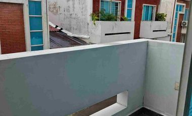 Se vende casa unifamiliar de 2 pisos