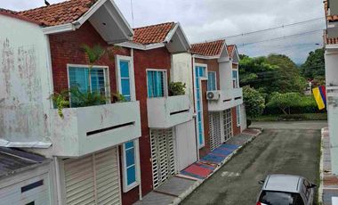 Se vende casa unifamiliar de 2 pisos