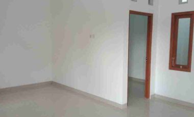 RUMAH SIAP HUNI SATU UNIT LAGI DEKAT PASAR NDALEMAN DI JETIS BAKI SUKOHARJO