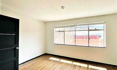 ARRIENDO CASA COMERCIAL EN GALERIAS 193 M2 - ALFONSO LOPEZ