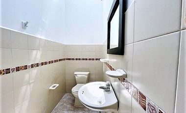 ARRIENDO CASA COMERCIAL EN GALERIAS 193 M2 - ALFONSO LOPEZ