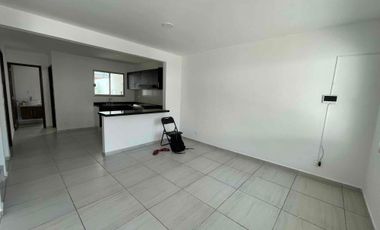 CASA EN VENTA ZONA CENTRO DE JIUTEPEC CON ALBERCA PROPIA Y JARDÍN