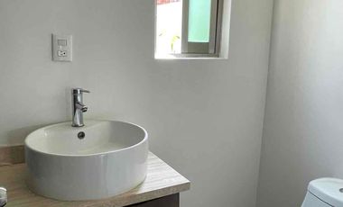 CASA EN VENTA ZONA CENTRO DE JIUTEPEC CON ALBERCA PROPIA Y JARDÍN