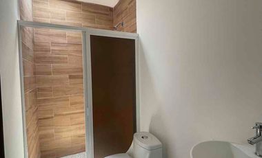 CASA EN VENTA ZONA CENTRO DE JIUTEPEC CON ALBERCA PROPIA Y JARDÍN