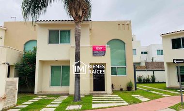 CASA EN RENTA PEDREGAL DEL GIGANTE