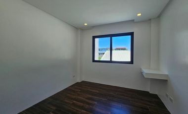 SPACIOUS MODERN DUPLEX HOUSE AND LOYT IN BF HOMES PARANAQUE CITY