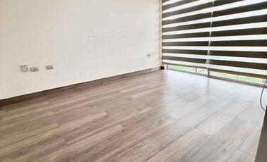 CASA EN ALQUILER URB
PRIVADA CELESIA SECTOR
INGRESO A MACHALA 3
HABITACIONES