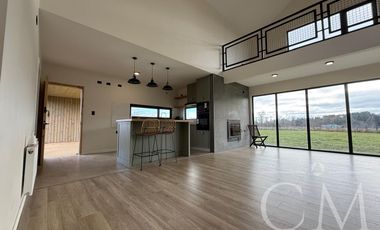 HERMOSA CASA EN PARCELACIÓN CONSOLIDADA EN OSORNO