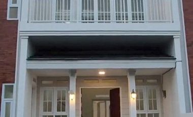 Rumah Ready 2 Lantai Murah Strategis Arcamanik Bandung, Jual Dijual