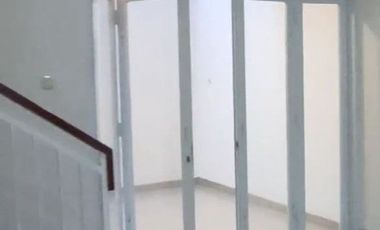Rumah Ready 2 Lantai Murah Strategis Arcamanik Bandung, Jual Dijual