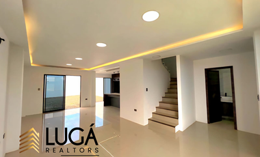 Casa nueva por estrenar con amplio patio en venta sector Los Gavilanes, Manta, Ecuador