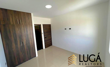 Casa nueva por estrenar con amplio patio en venta sector Los Gavilanes, Manta, Ecuador