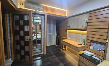 Apartemen full furnished 2 unit jadi 1 Louis Kienne Simpang Lima
