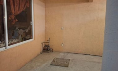 Casa de dos niveles y cuatro recamaras en Chilpancingo, Guerrero.