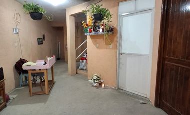 Casa de dos niveles y cuatro recamaras en Chilpancingo, Guerrero.