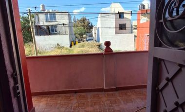Casa de dos niveles y cuatro recamaras en Chilpancingo, Guerrero.
