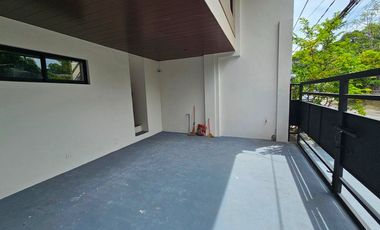 MODERN AND SPACIOUS BUNGALOW HOUSE AND LOT IN BF HOMES PARAÑAQUE CITY