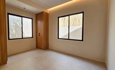 MODERN AND SPACIOUS BUNGALOW HOUSE AND LOT IN BF HOMES PARAÑAQUE CITY