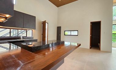 MODERN AND SPACIOUS BUNGALOW HOUSE AND LOT IN BF HOMES PARAÑAQUE CITY