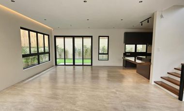 GATED AND NICE LOCATION SINGLE DETACHED IN BF HOMES, PARAÑAQUE CITY