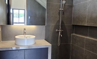 GATED AND NICE LOCATION SINGLE DETACHED IN BF HOMES, PARAÑAQUE CITY