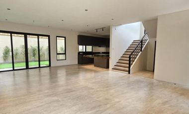 GATED AND NICE LOCATION SINGLE DETACHED IN BF HOMES, PARAÑAQUE CITY