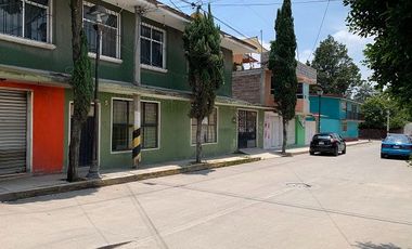 BONITA CASA EN EL CENTRO DEL PUEBLO DE MELCHOR OCAMPO