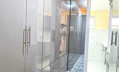 SPACIOUS BUNGALOW HOUSE AND LOT IN BF HOMES PARANAQUE CITY
