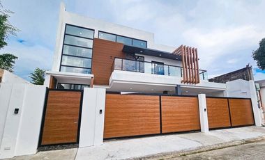 MODERN ELEGANT SINGLE DETACHED HOUSE AND LOT IN BF HOMES PARNAQUE CITY