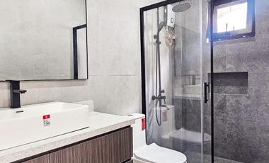 MODERN ELEGANT SINGLE DETACHED HOUSE AND LOT IN BF HOMES PARNAQUE CITY