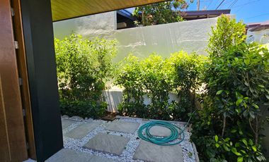 BRAND NEW MODERN SEMI- FURNISHED SINGLE DETACHED HOUSE AND LOT IN BF HOMES PARAÑAQUE CITY