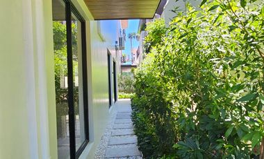 BRAND NEW MODERN SEMI- FURNISHED SINGLE DETACHED HOUSE AND LOT IN BF HOMES PARAÑAQUE CITY