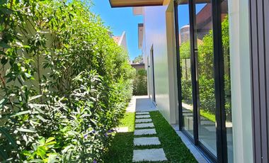 BRAND NEW MODERN SEMI- FURNISHED SINGLE DETACHED HOUSE AND LOT IN BF HOMES PARAÑAQUE CITY