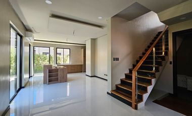 BRAND NEW MODERN SEMI- FURNISHED SINGLE DETACHED HOUSE AND LOT IN BF HOMES PARAÑAQUE CITY