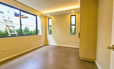 SPACIOUS MODERN SINGLE DETACHED HOUSE AND LOT IN BF HOMES PARANAQUE CITY
