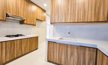 SPACIOUS MODERN SINGLE DETACHED HOUSE AND LOT IN BF HOMES PARANAQUE CITY
