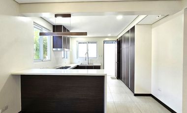 SPACIOUS MODERN SINGLE DETACHED HOUSE AND LOT IN BF HOMES PARAÑAQUE