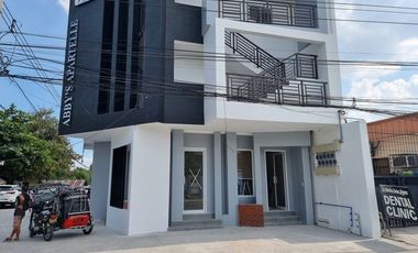 2 Bedrooms Apartment near SM Clark and Walking St