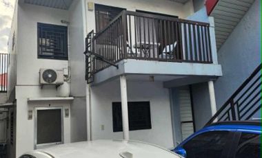 2 Bedrooms Apartment near SM Clark and Walking St