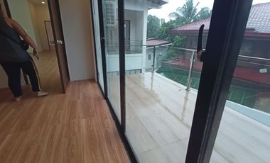 House with POOL in Buenavista Hills 1 Tagaytay for SALE for 25M! for RENT 70k per month