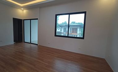 House with POOL in Buenavista Hills 1 Tagaytay for SALE for 25M! for RENT 70k per month