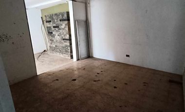 FOR SALE - HOUSE AND LOT AT LUCENA