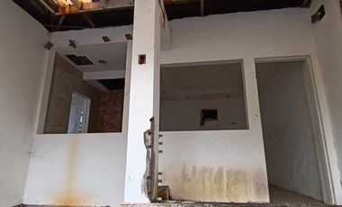 FOR SALE - HOUSE AND LOT AT LUCENA