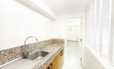 209 sqm Ground floor Commercial Warehouse Office Space for Rent Lease Makati Don Chino Pasong Tamo Professional Private near Salcedo Village, Poblacio