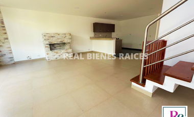 Casa en arriendo en unidad cerrada – La Ceja